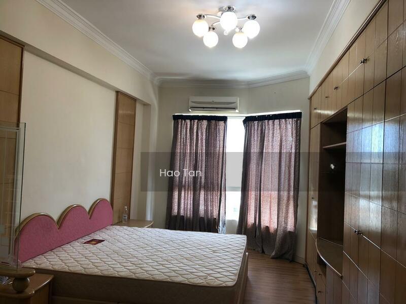 Gold Coast Resort Condominium - 4