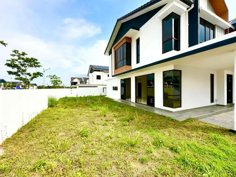 Bandar Serenia Sepang Type ANISA Double Storey - 4