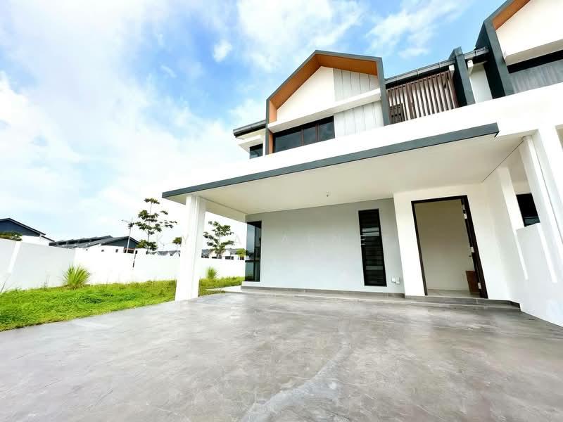 Bandar Serenia Sepang Type ANISA Double Storey - 3