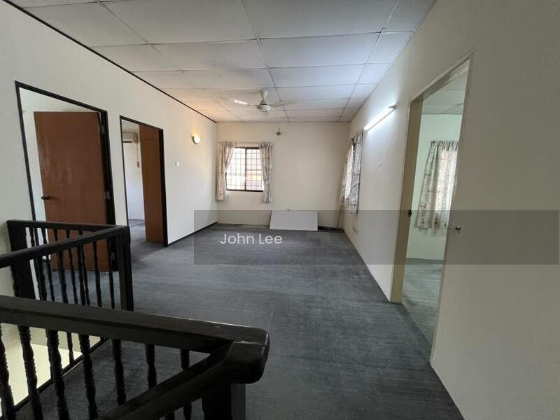 Reservoir Crescent, Air Itam , 2 Storey Semi-D - 2