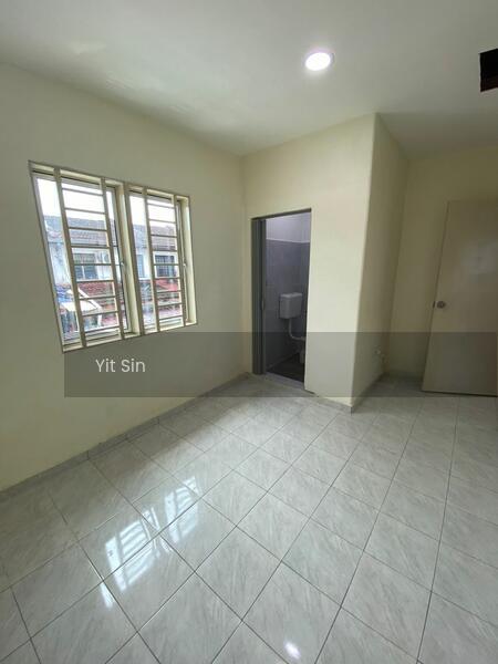 Taman Mutiara, Kulai - 3