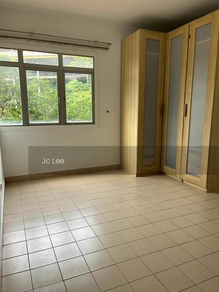 Perdana Exclusive - 3