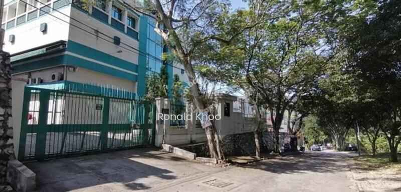 3 Storey Detached Freehold Title Warehouse in Taman Midah, Cheras, Kuala Lumpur - 2