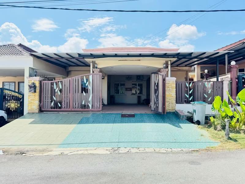 RENOVATED Semi Detached Taman Tuanku Jaafar - 1