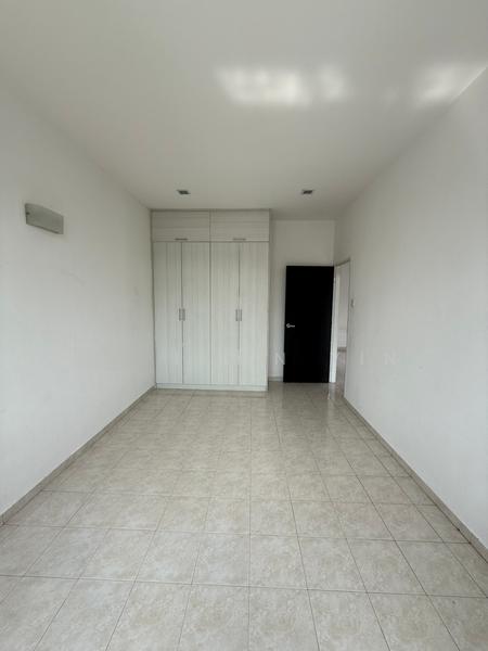 Semi-D house in Taman Bagan Lalang - 2