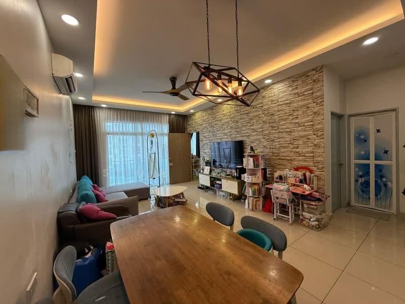 M Condominium @ Larkin - 3