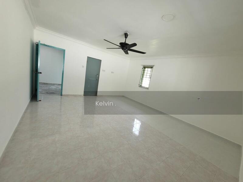 Reno Bungalow Teluki Tanjung Prima Beruntung Anggerik Sentosa Rawang - 4