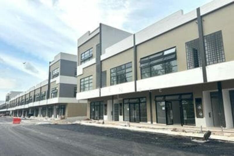 Horizon Square Horizon Hills New Double Storey Shop Facing Main Road - 1