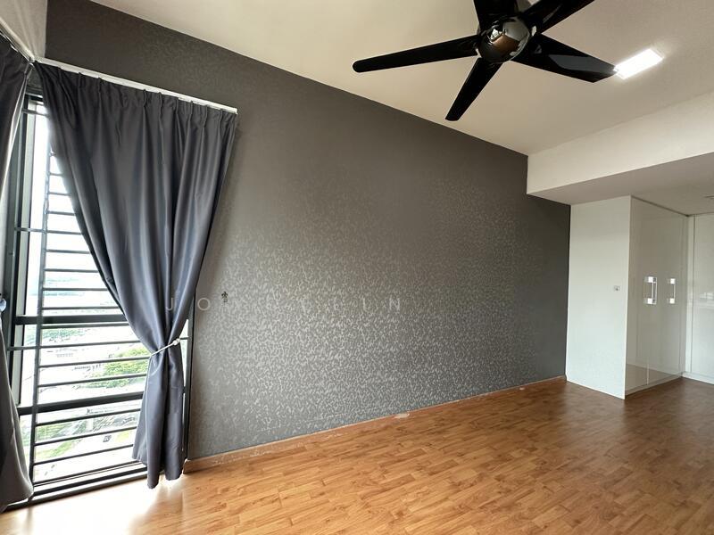 Kiara East - 4