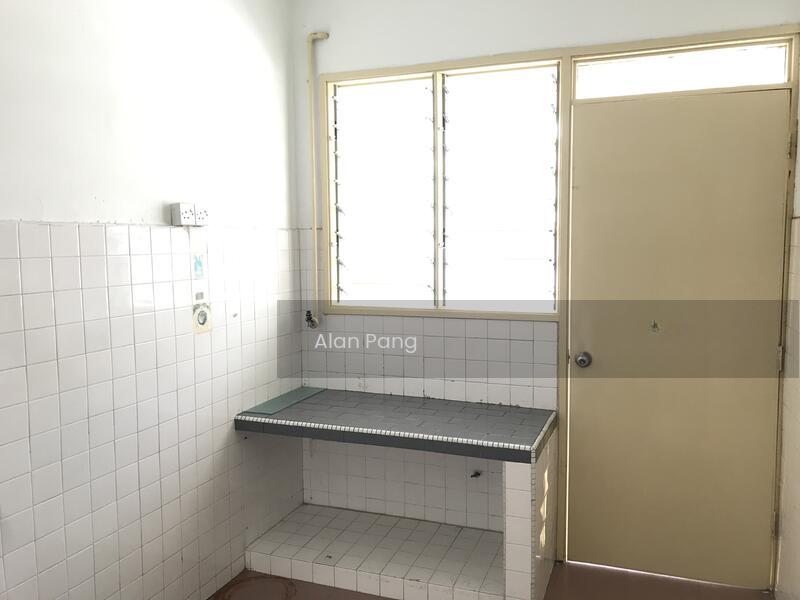 Happy Garden Apartment - 2