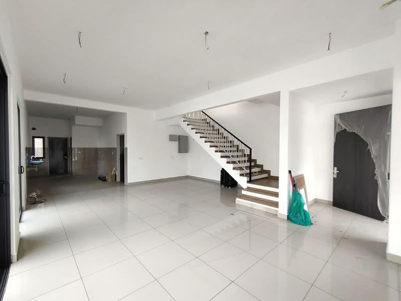 Elmina Green Four - 3