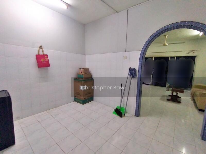 Taman Bukit Serdang Seksyen 5 - 3