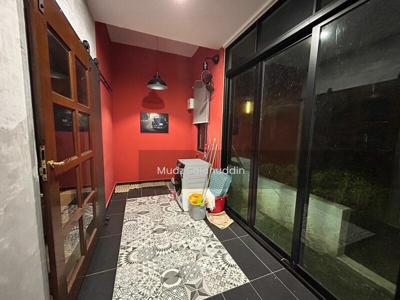 Maple Residence @ Laman View - 4