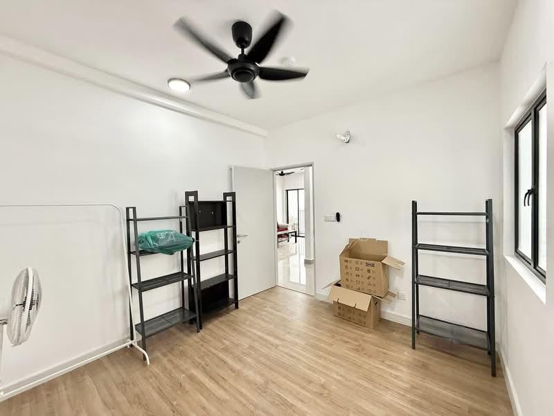 Uptown Residences - 5