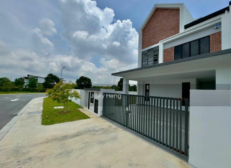 Seremban 60x70 Extra 40ft Land ! 800K ONLY!!! - 1