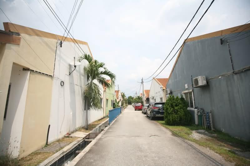 Alam Idaman Taman Tasik Puchong - 4