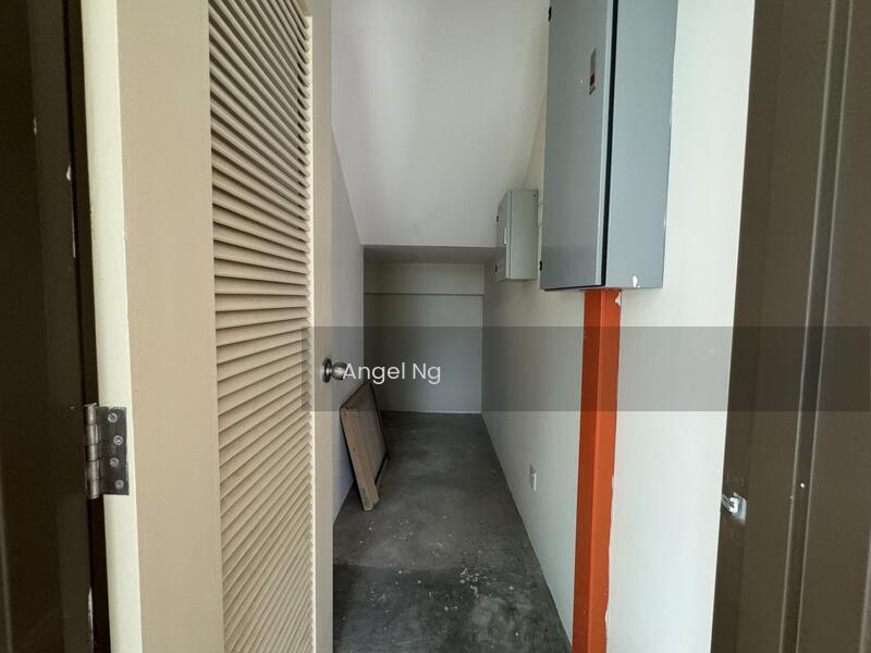 Beringin Avenue - 5