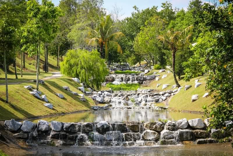 Brand New !! Spacious 2-sty Semi-D Setia Ecohill 1 - 3