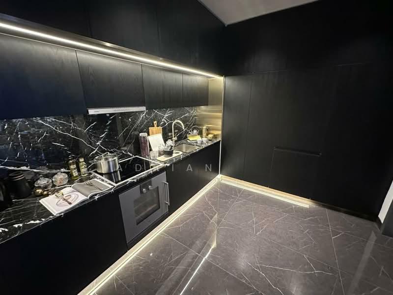 CloutHaus Residences - 4