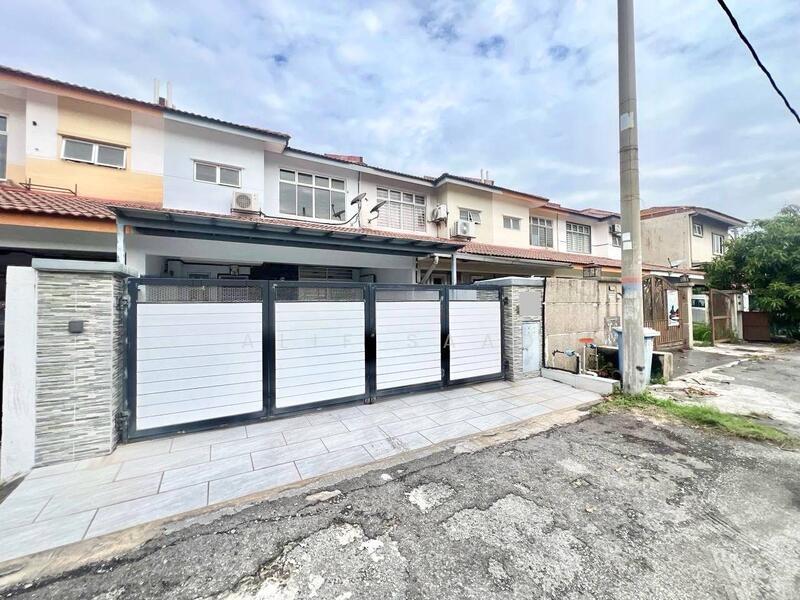 Bandar Saujana Putra - 2