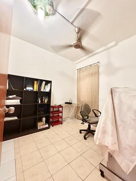 Camelia Court - 4