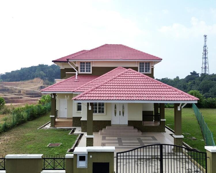 Taman Desa Anjung Putra - 1