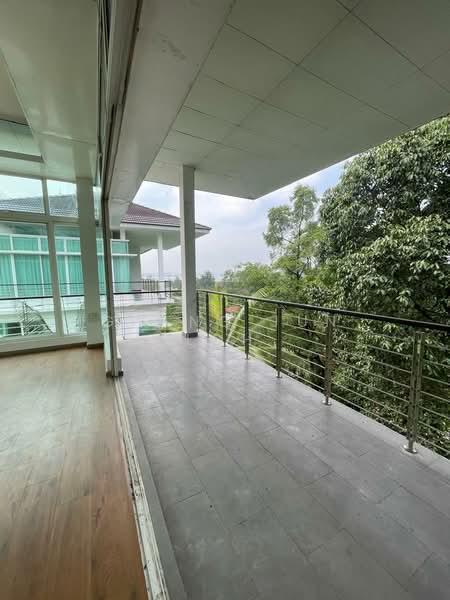 RESIDENCE AT THE PEAK Bungalow - 3