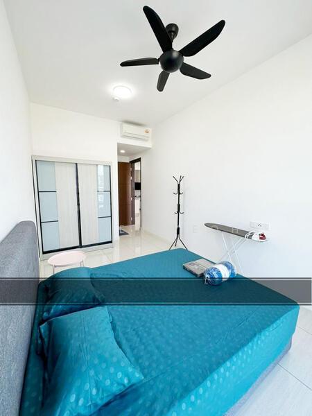 Queens Residences Q2 @ Queens Waterfront - 5