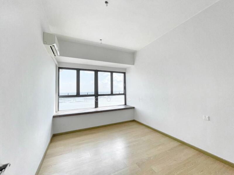 Bay Point @ Country Garden Danga Bay - 4