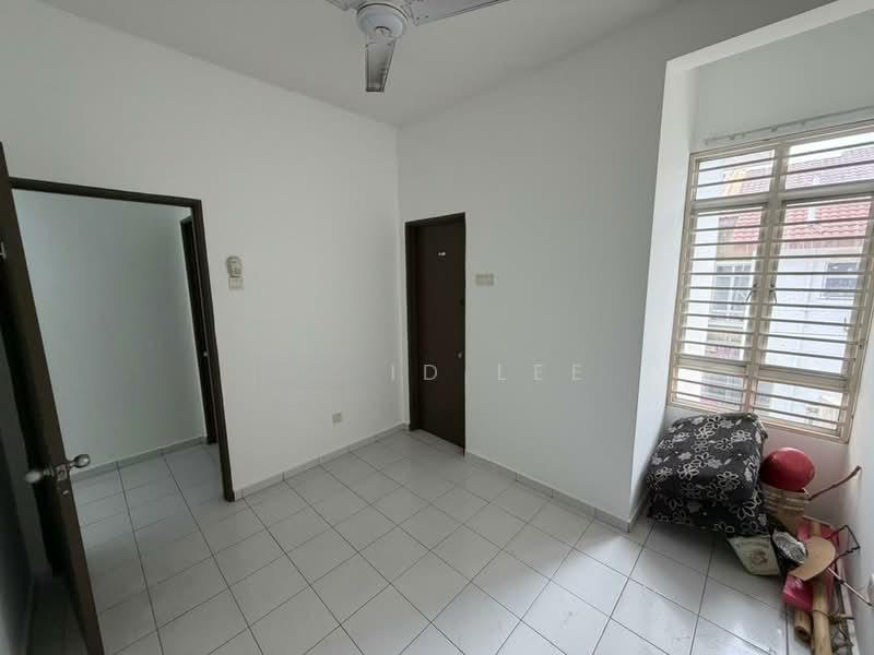 Cassis, Kota Emerald West - 2