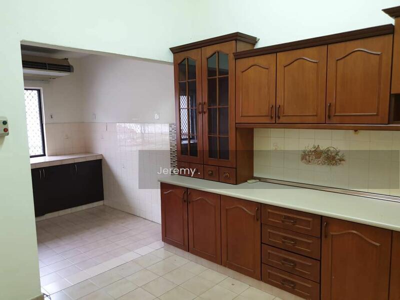 2 Storey Terraced Home Super Near to BSC - 5