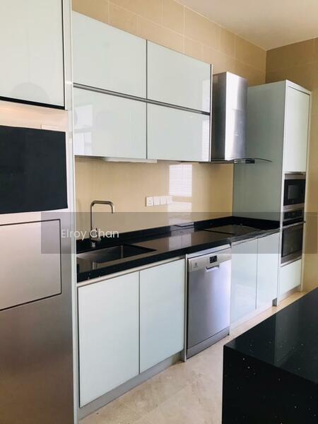 Noble Park Grand Pool Villas East Ledang - 5