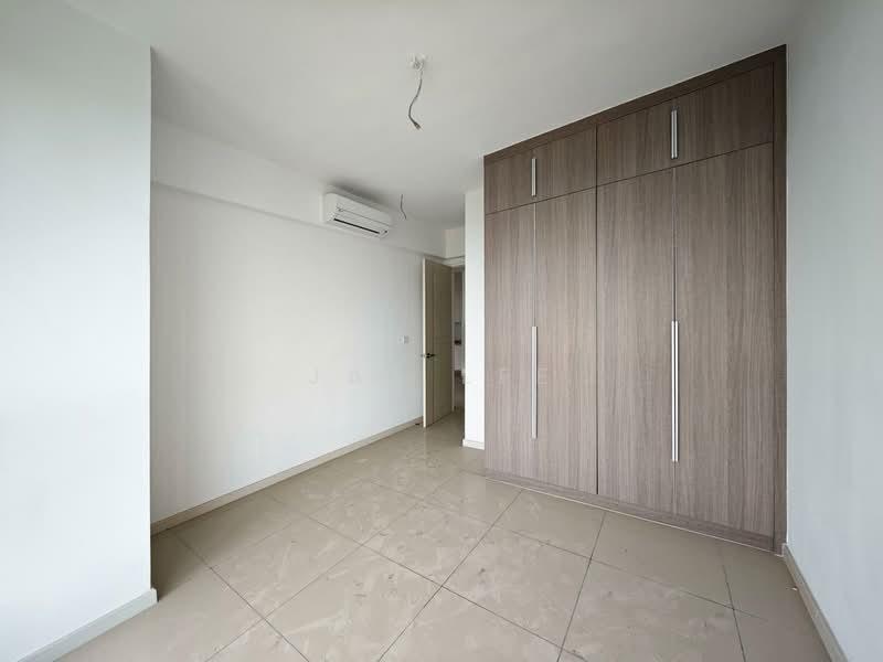The M @ Medini Macrolink - 3