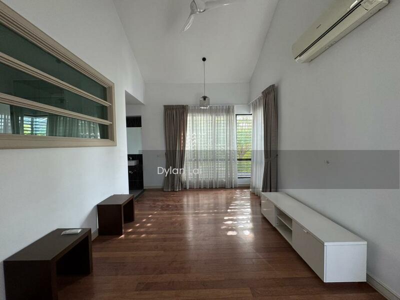 Beethoven, Symphony Hills - 3