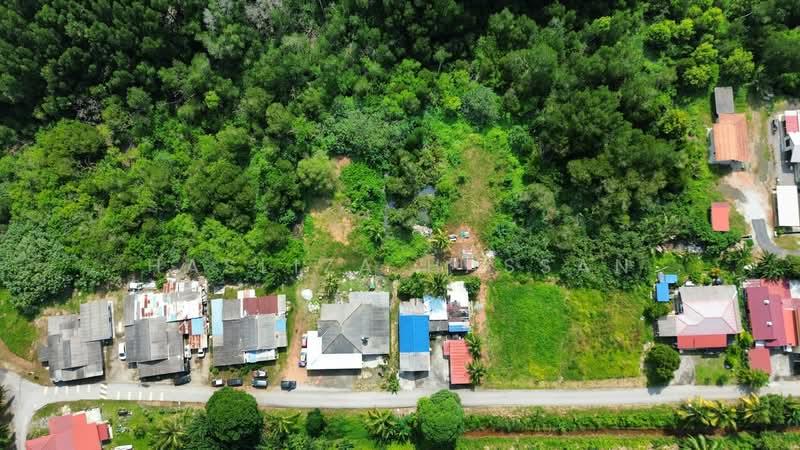 Lot Tanah Kampung Chuah - 1