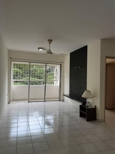 Flora Damansara Apartment - 5