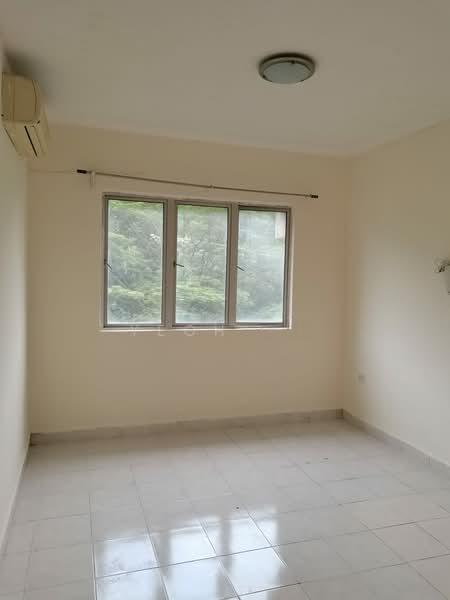 Flora Damansara Apartment - 3