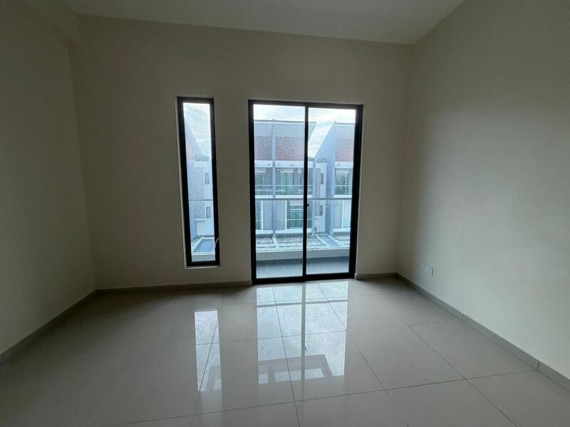 Spectrum Residence (Alam Permai) - 2