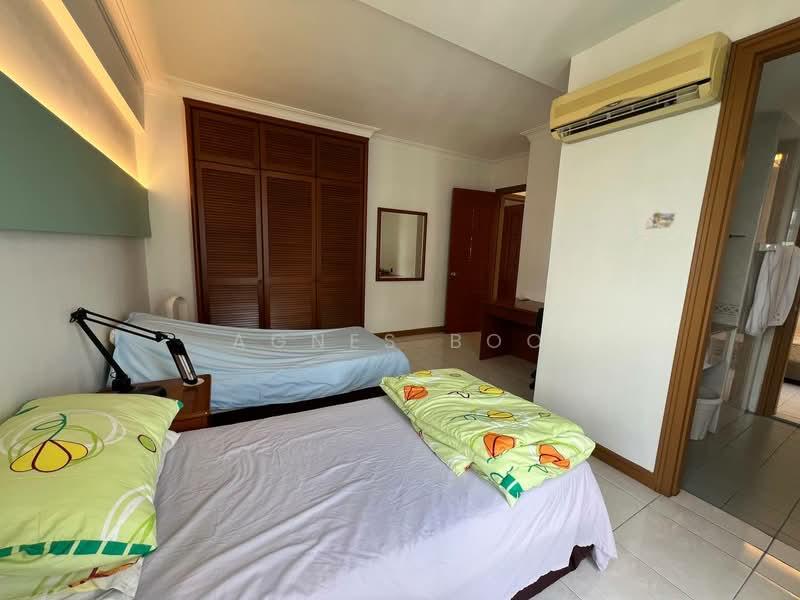 The Straits View Condominium - 4
