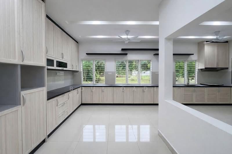 Perdana Lakeview East - 3