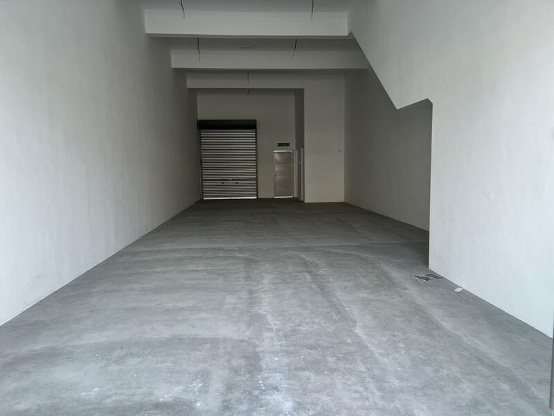 Pusat Perniagaan Raja Uda - 2