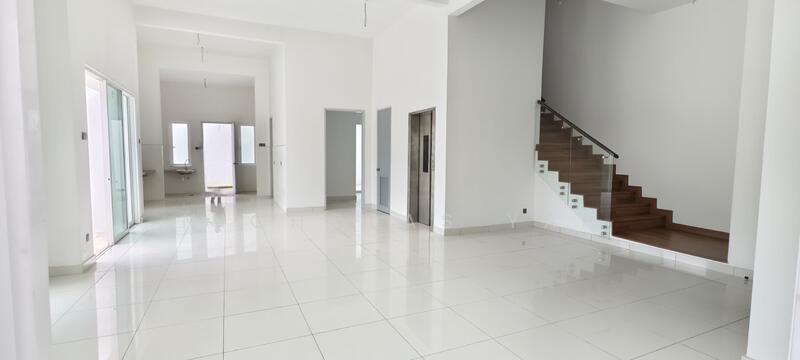 3 Storey Detached Bungalow @ Bukit Raja Klang - 4