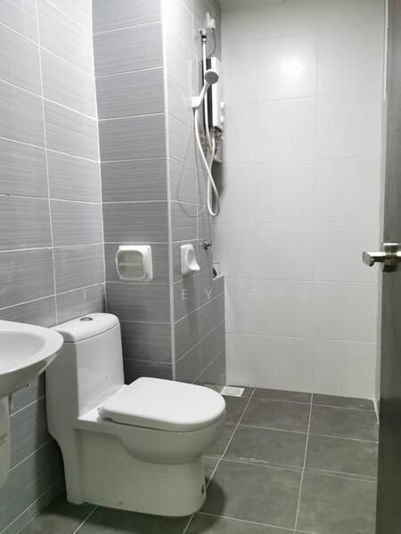 Sky Oasis Residence (Pangsapuri Oasis 1) - 2