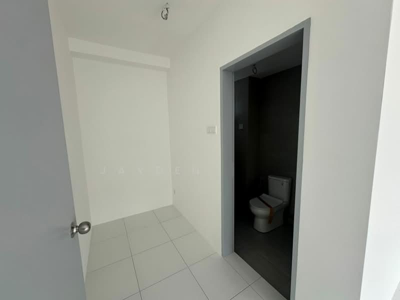 The Terraces Condominium - 5