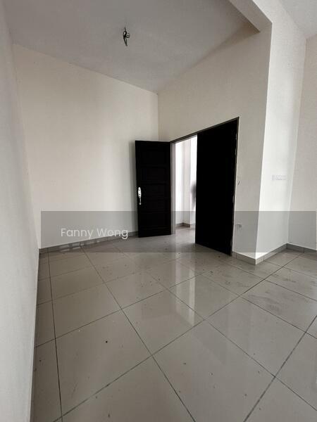 3 storey Semi Detached Austin garden Balik Pulau - 3
