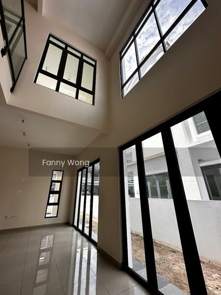 3 storey Semi Detached Austin garden Balik Pulau - 1