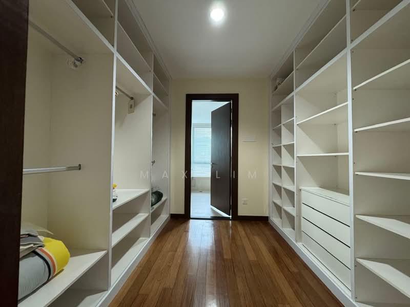 Infinity Beachfront Condominium - 5