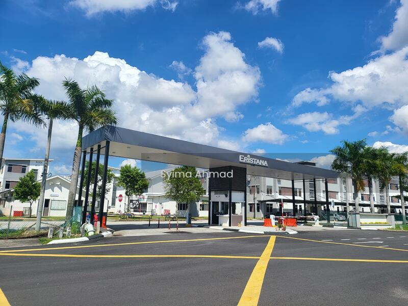 TERMURAH Open Facing Eristana Townhouse, Saujana Utama - 1