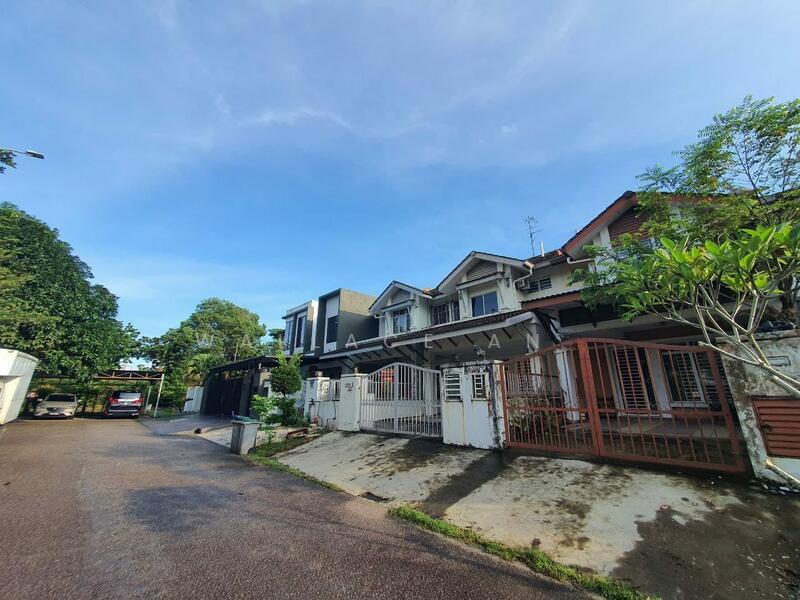 East Zone @ Seri Austin - 1