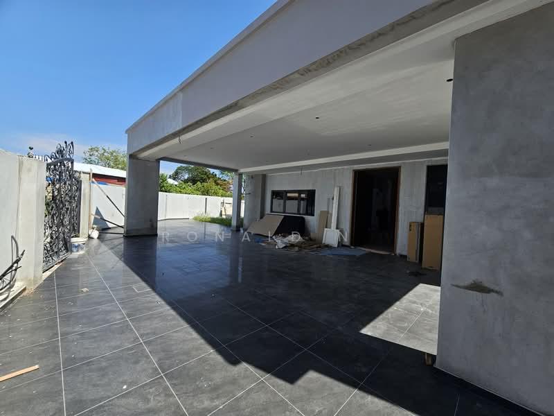 2 Storey Bungalow Corner Minden Heights Gelugor - 1